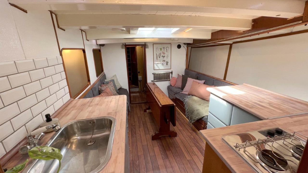 Varra Water - Unique Boat Accomodation - Bornholm Neksø Екстериор снимка