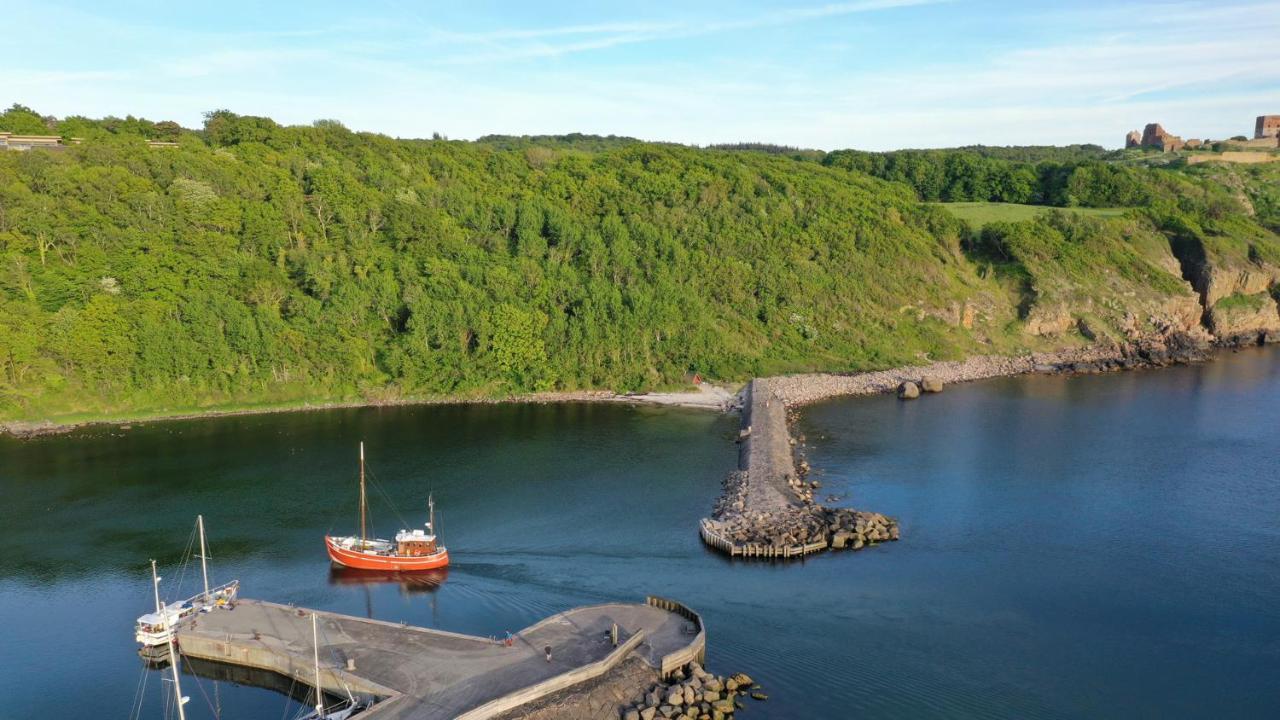 Varra Water - Unique Boat Accomodation - Bornholm Neksø Екстериор снимка