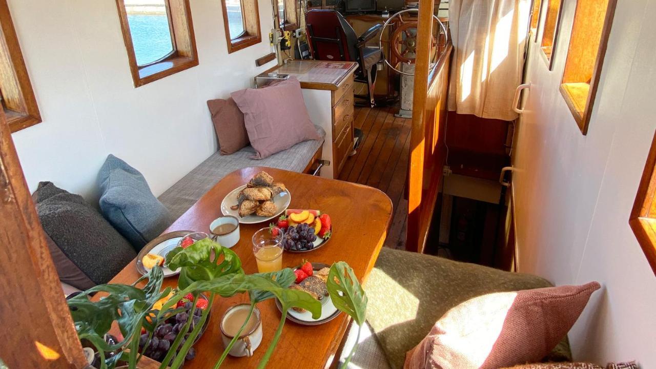 Varra Water - Unique Boat Accomodation - Bornholm Neksø Екстериор снимка