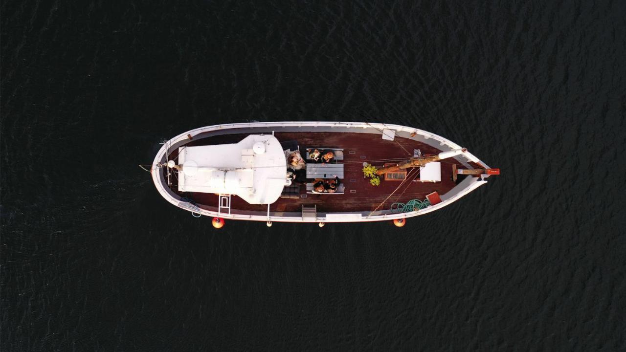 Varra Water - Unique Boat Accomodation - Bornholm Neksø Екстериор снимка